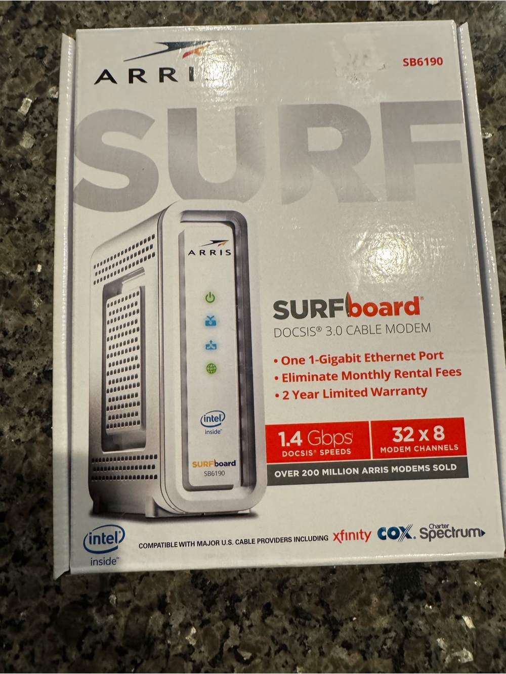 SURFboard SB6190 White Cable Modem - DOCSIS 3.0